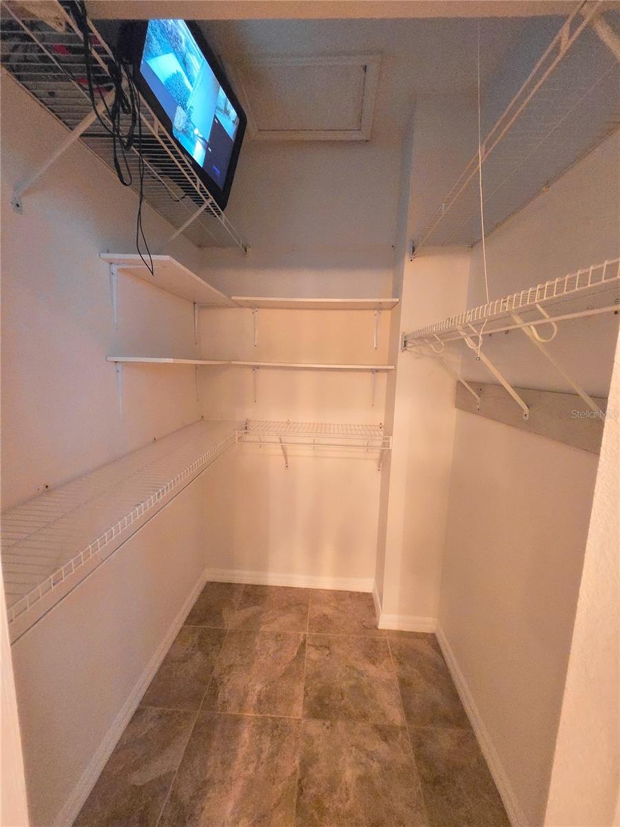 Image 53 of 98 For 10118 Cannon Drive