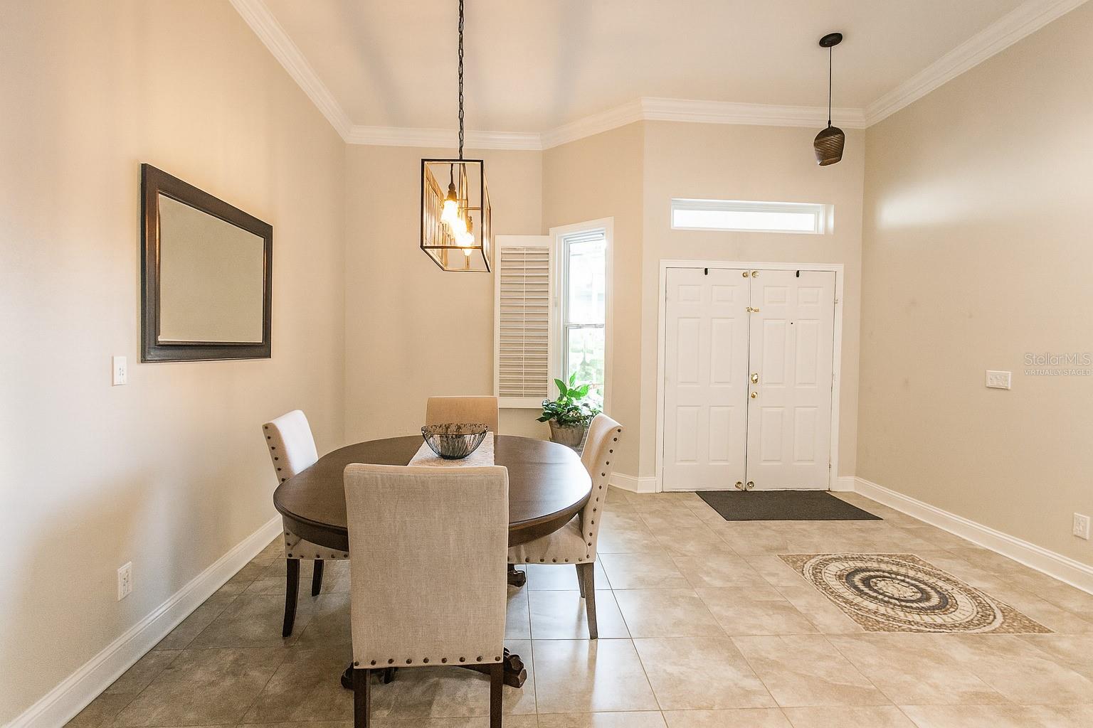 Image 6 of 98 For 10118 Cannon Drive