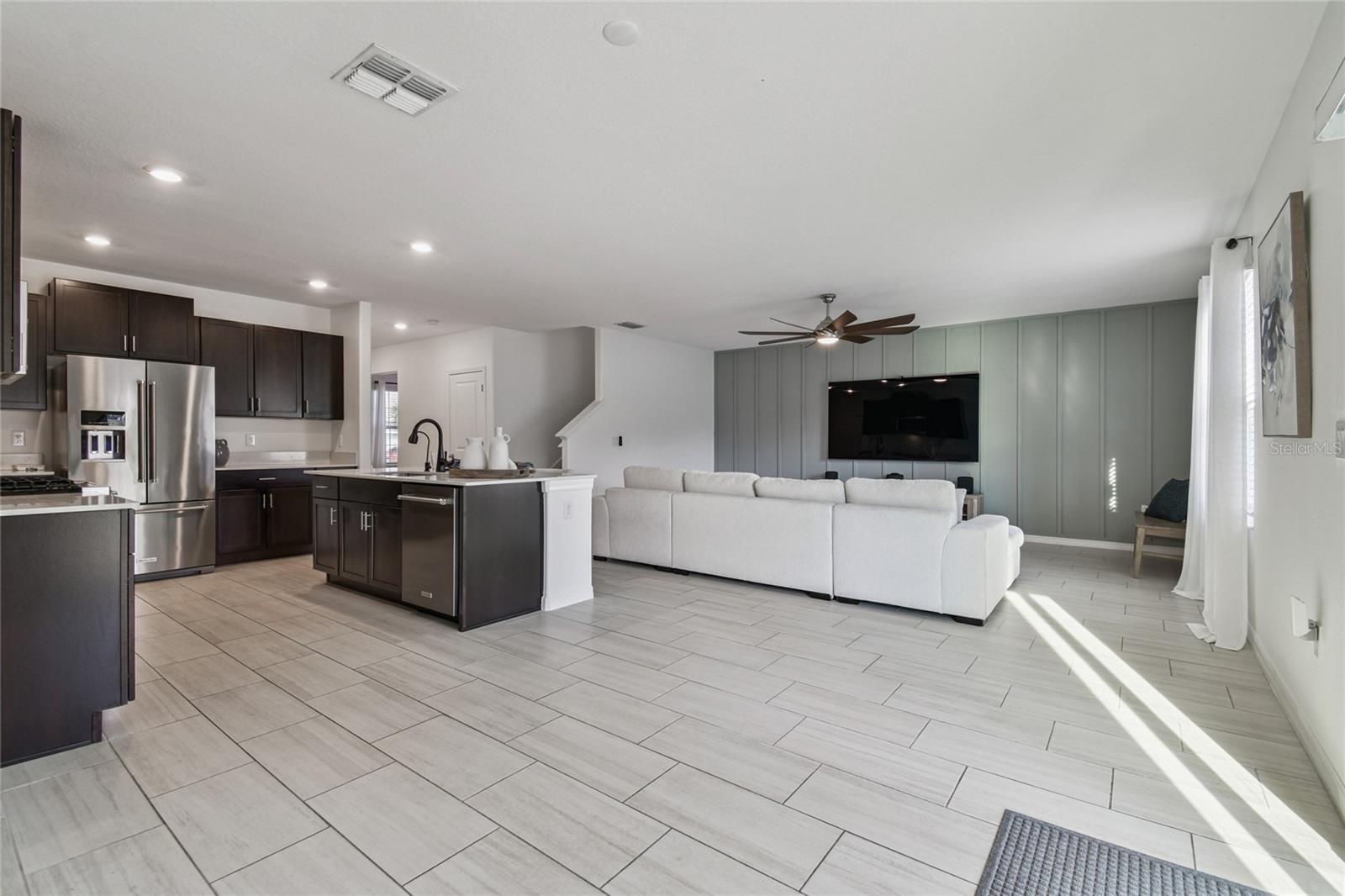 Image 13 of 44 For 8789 Little Bluestem Drive