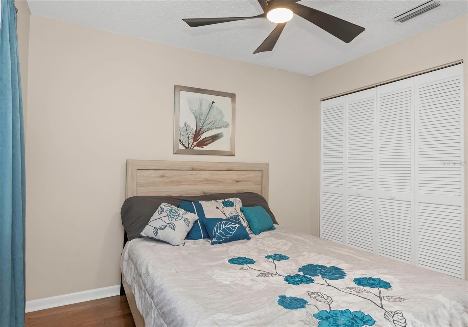 Image 32 of 49 For 1407 Adams Circle W