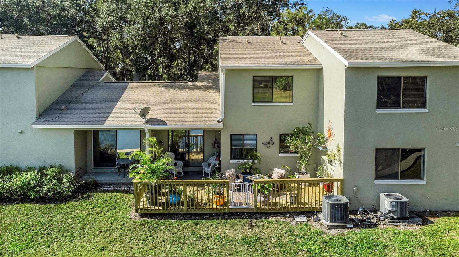 Image 43 of 49 For 1407 Adams Circle W