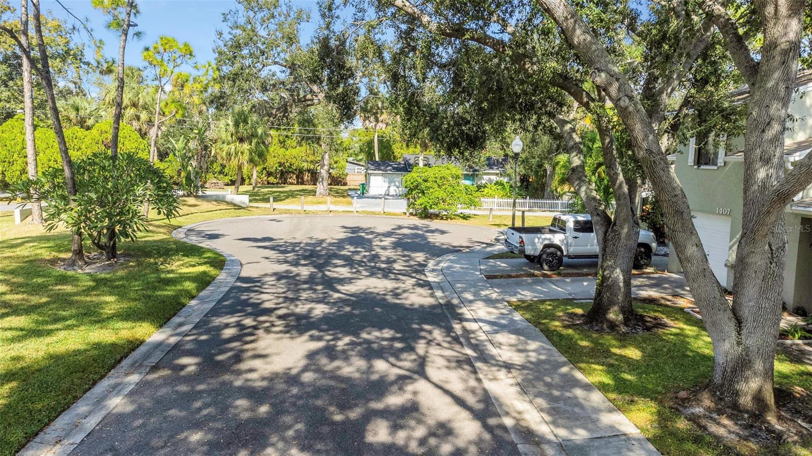 Image 7 of 49 For 1407 Adams Circle W