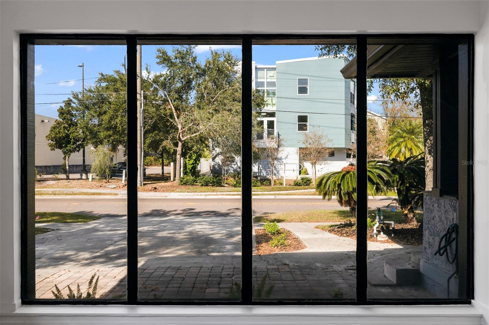 Image 27 of 71 For 3406 Swann Avenue