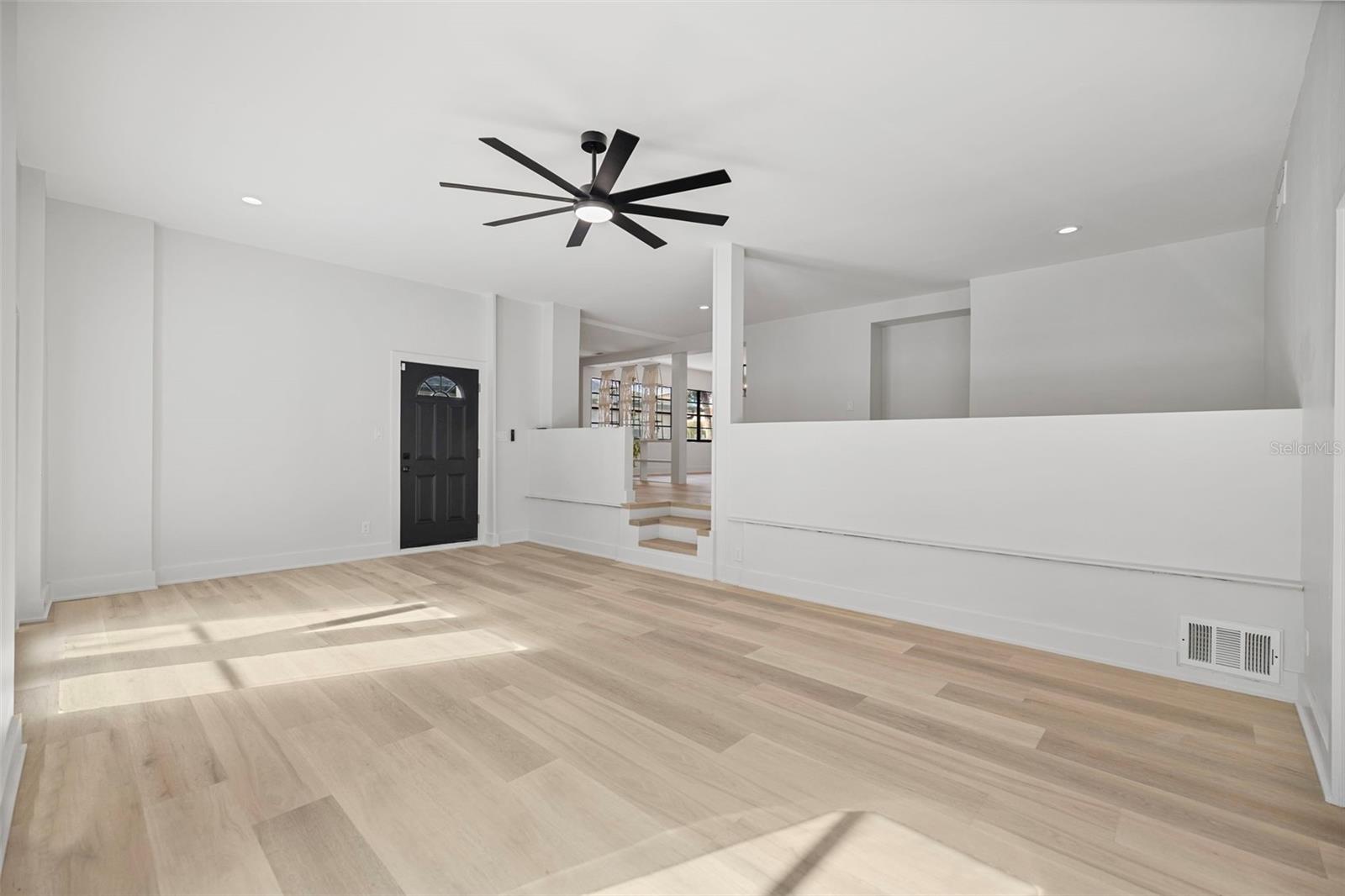 Image 34 of 71 For 3406 Swann Avenue