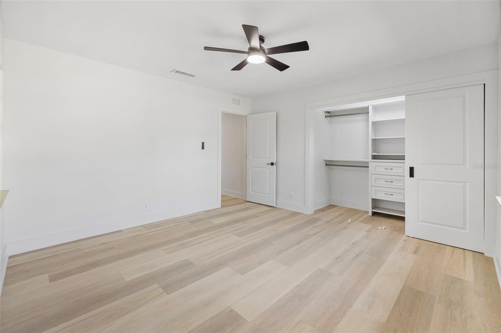 Image 40 of 71 For 3406 Swann Avenue