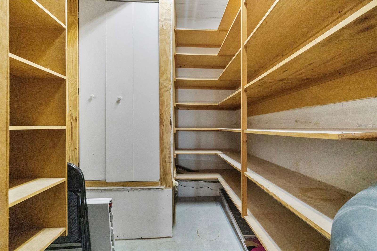 Image 45 of 71 For 3406 Swann Avenue