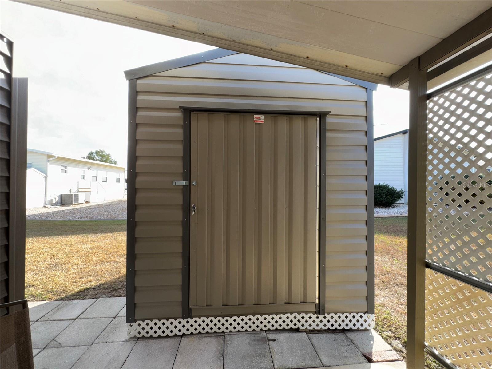 Image 17 of 34 For 35220 Condominium Boulevard 25