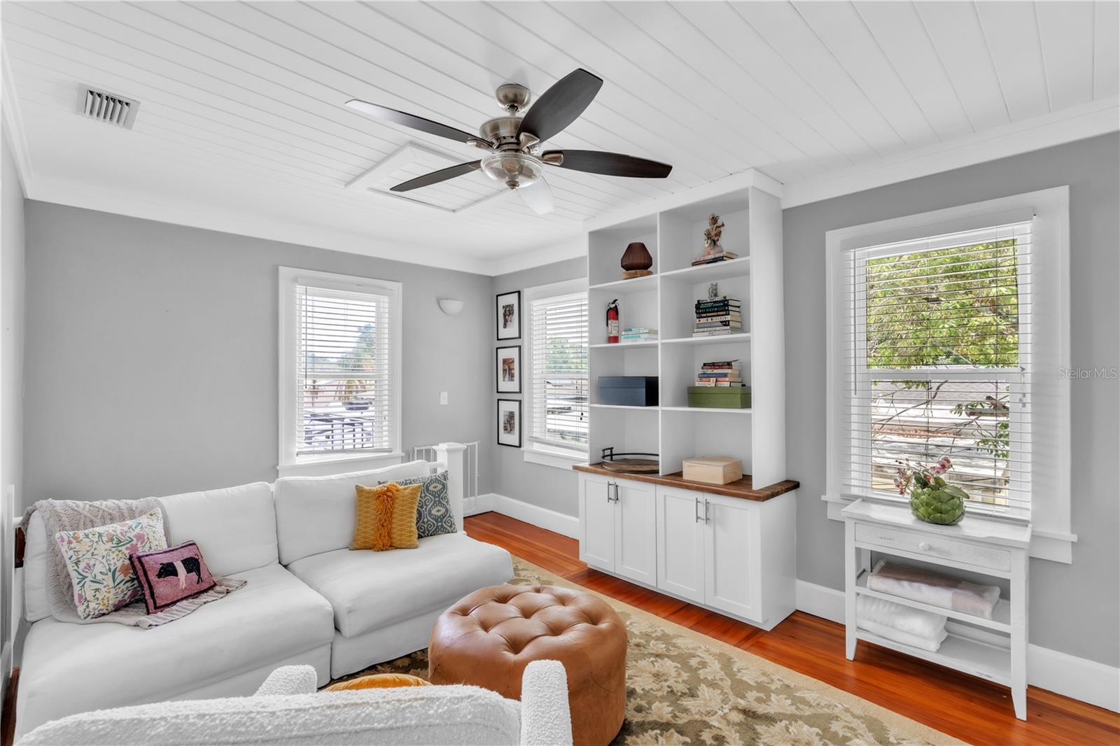 Image 16 of 29 For 3018 Jackson Street N