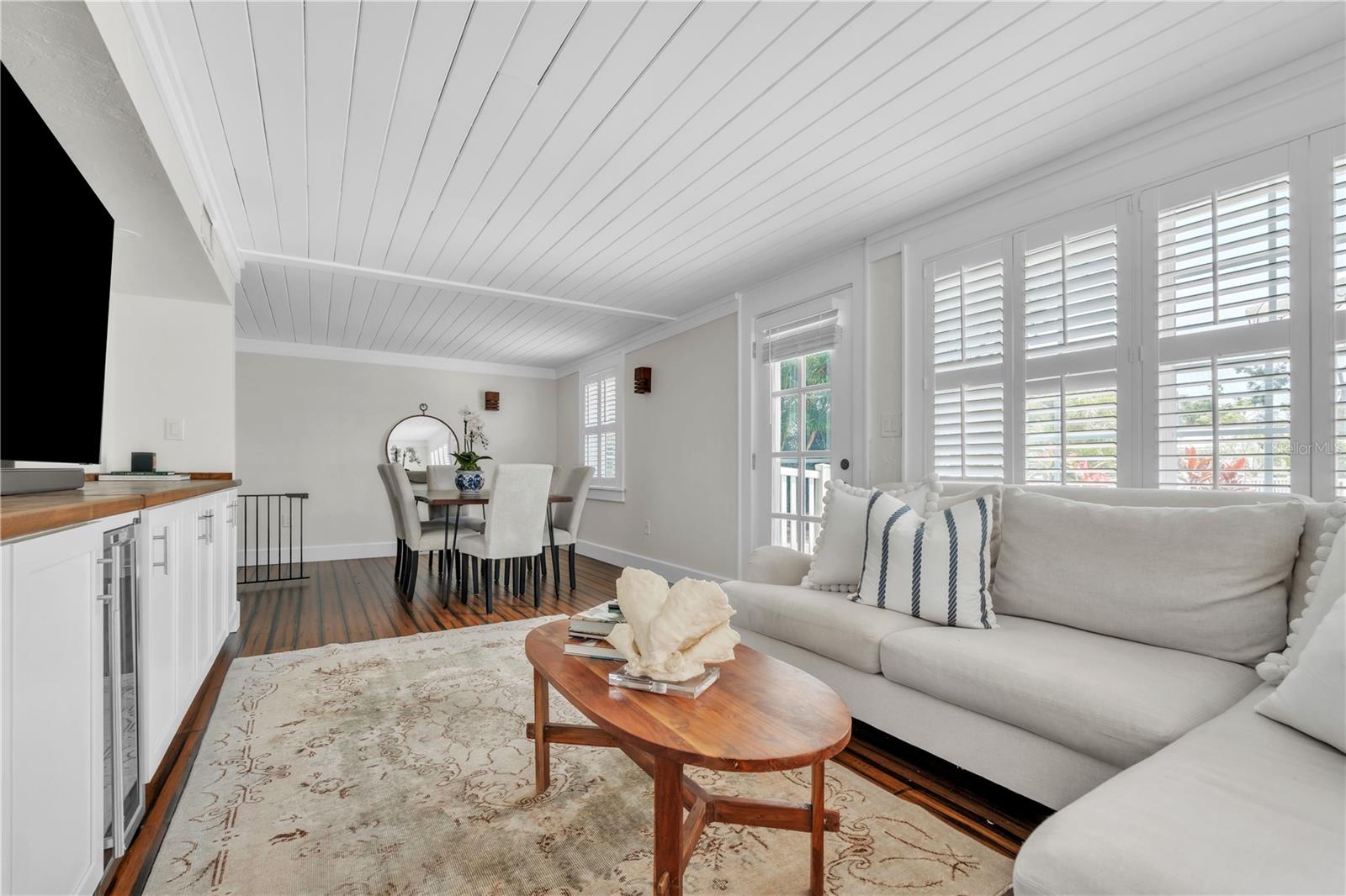 Image 8 of 29 For 3018 Jackson Street N