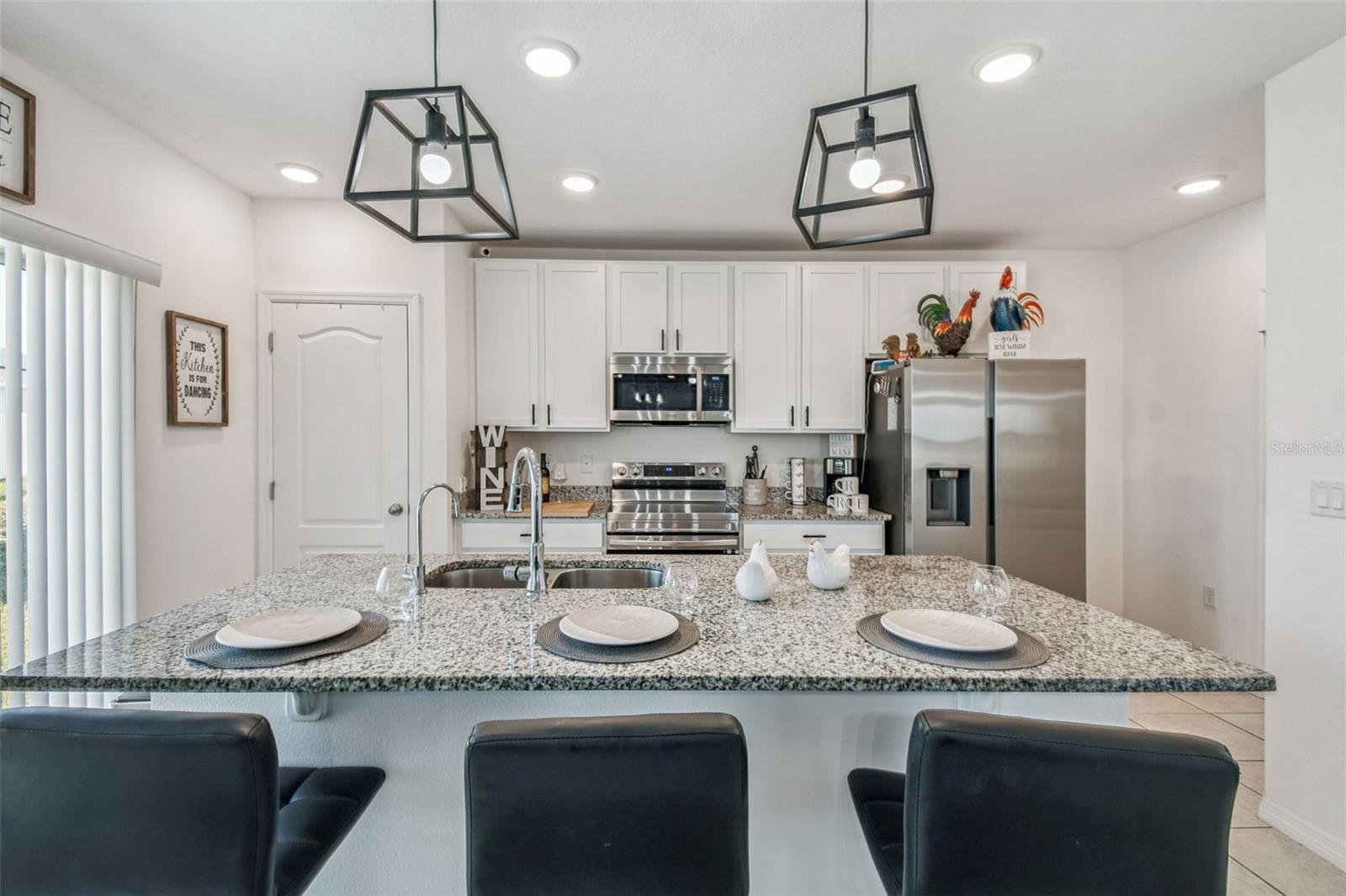 Image 32 of 37 For 518 Ingleside Lane