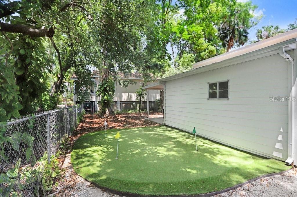 Image 3 of 27 For 7208 Ola Avenue