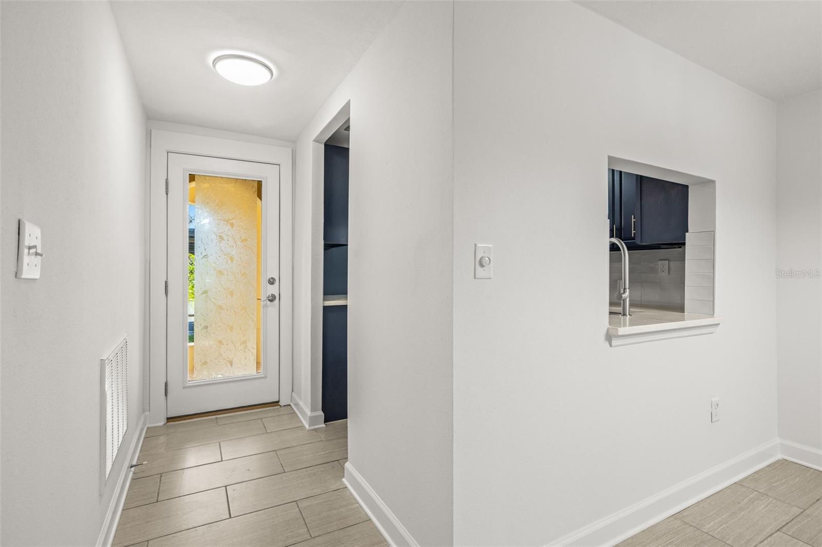 Image 6 of 43 For 4324 Summersun Drive