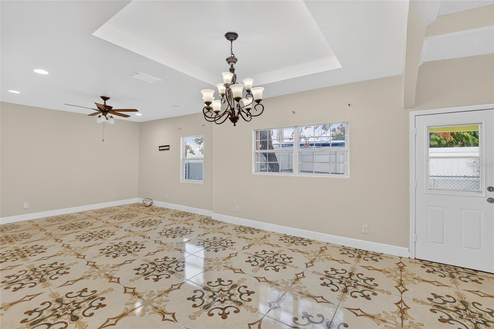 Image 7 of 15 For 7515 Tidewater Trail