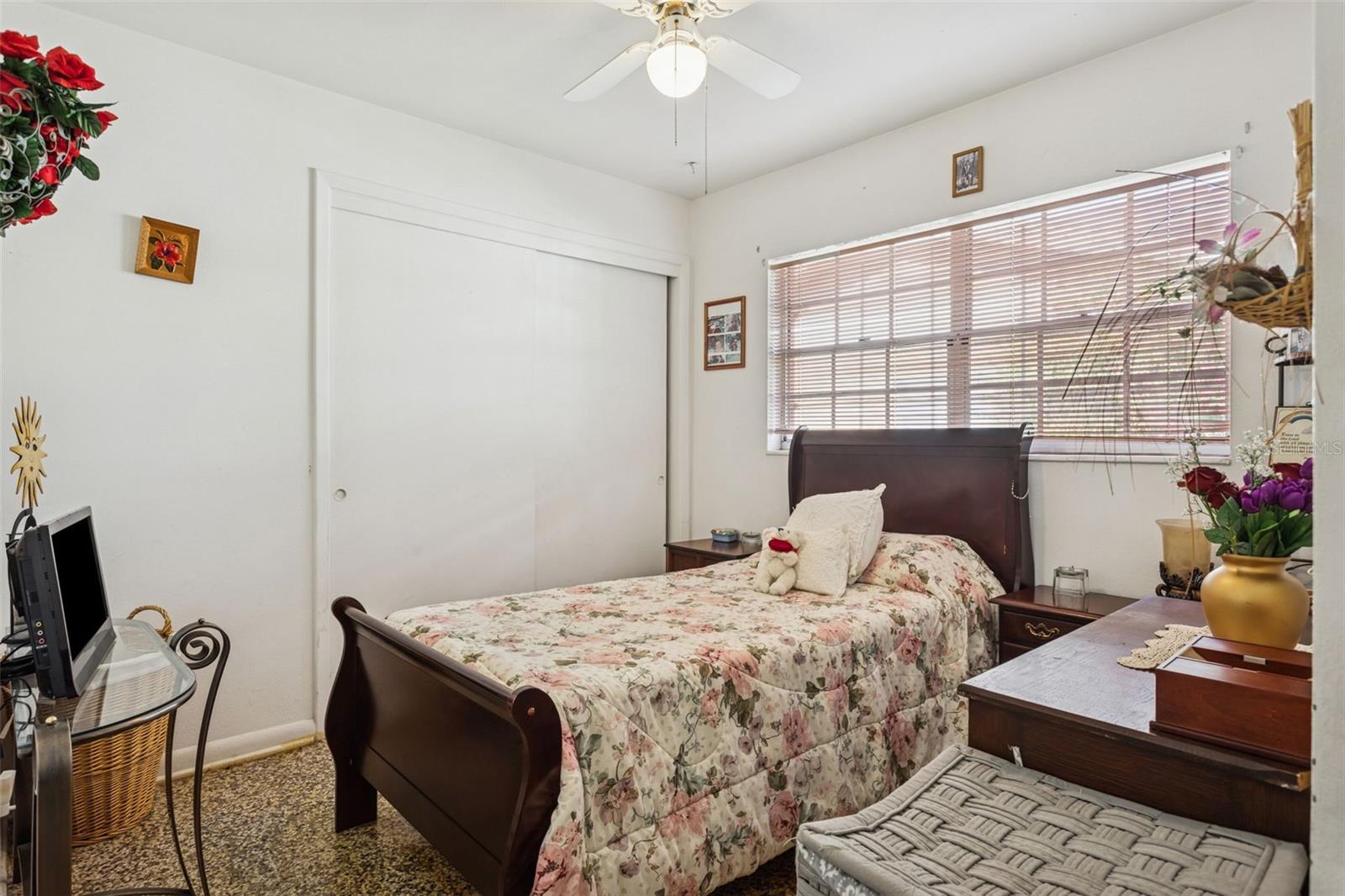 Image 15 of 33 For 305 Lauber Way