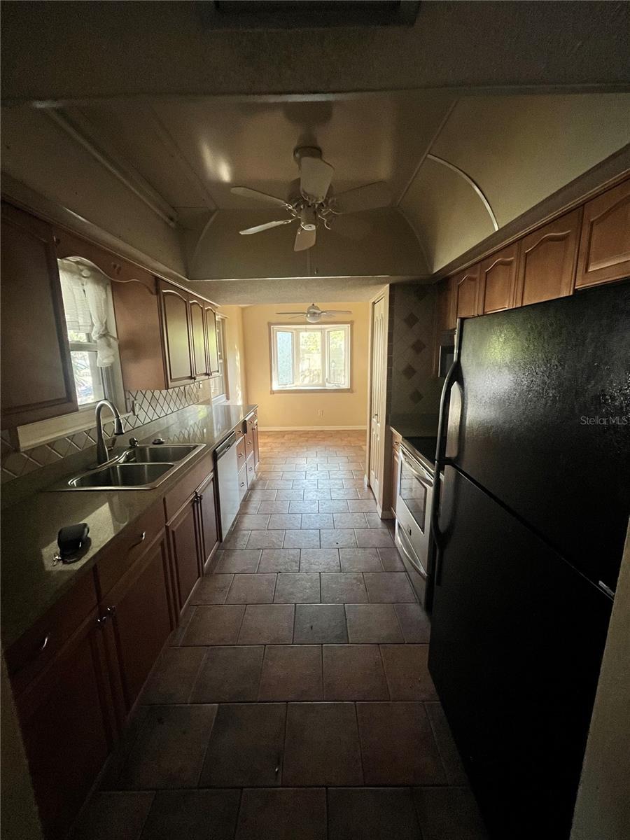 Image 5 of 24 For 941 Mill Road Lane