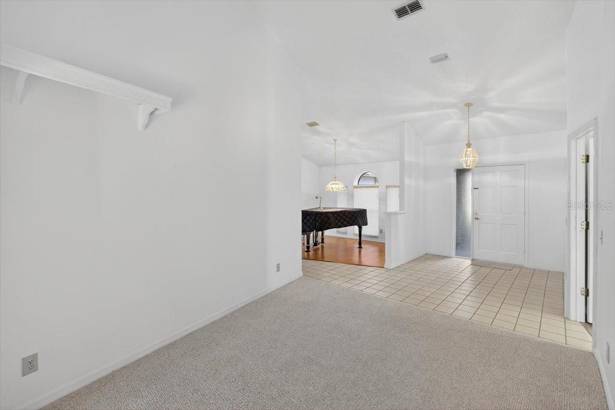 Image 10 of 70 For 11205 Kerry Hills Court