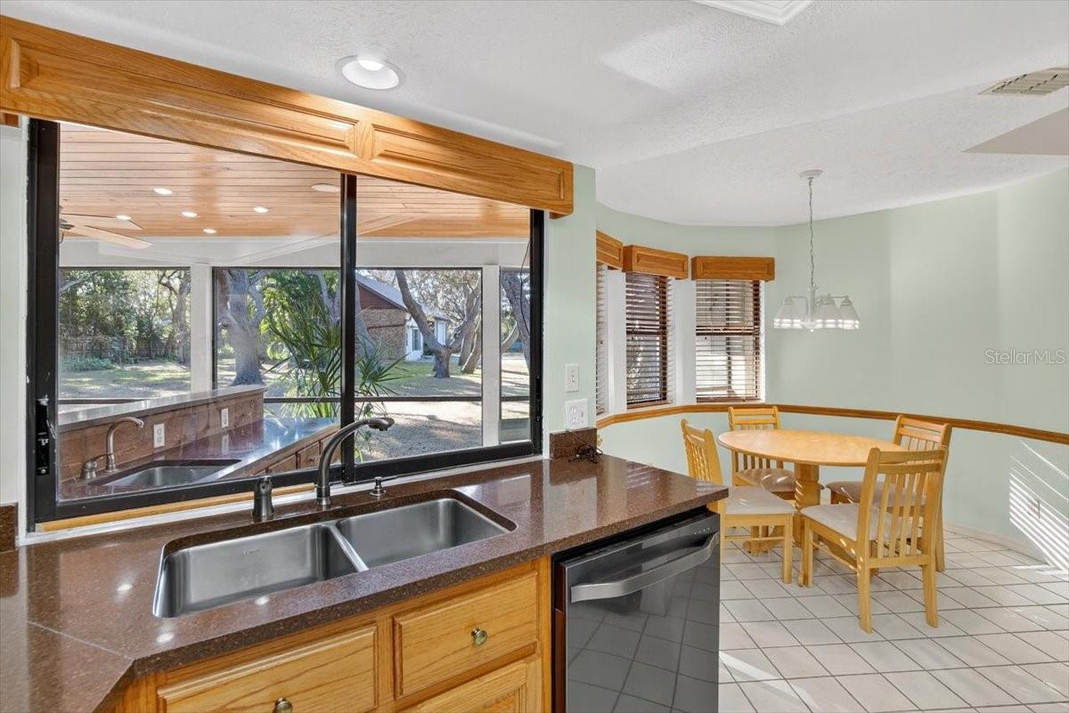 Image 21 of 70 For 11205 Kerry Hills Court