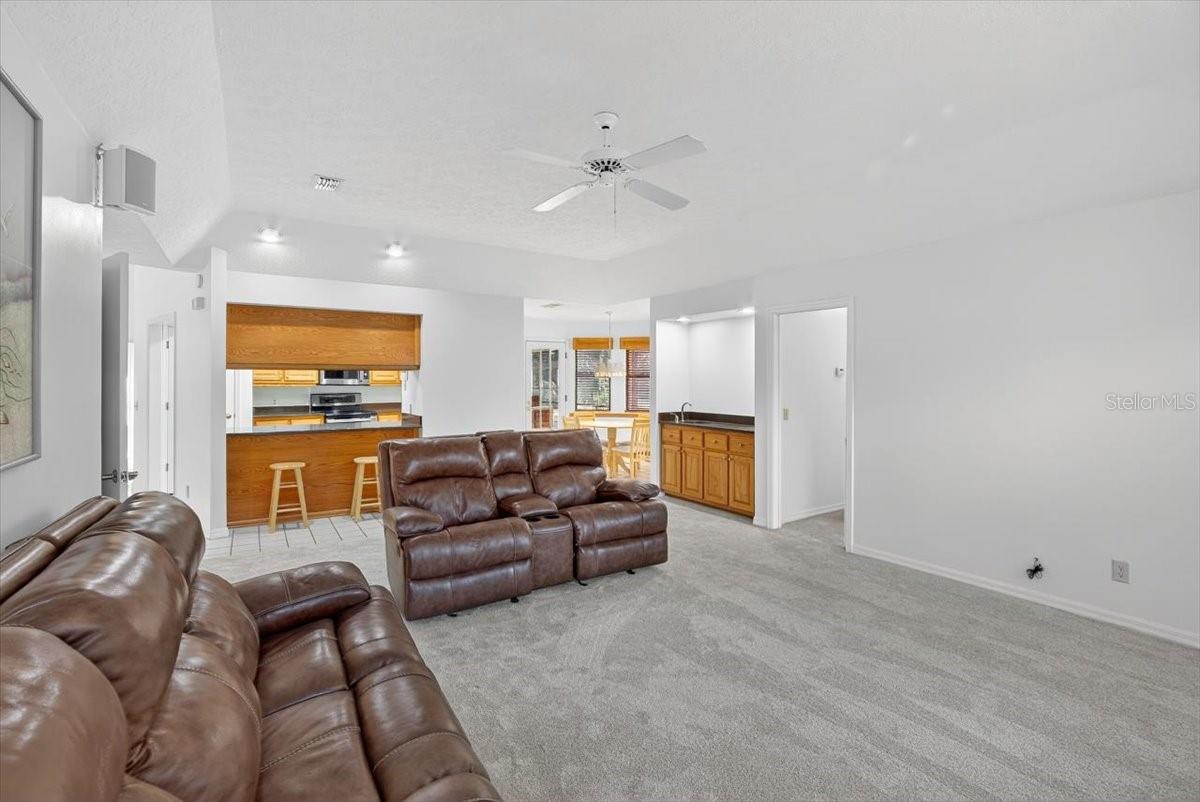 Image 29 of 70 For 11205 Kerry Hills Court