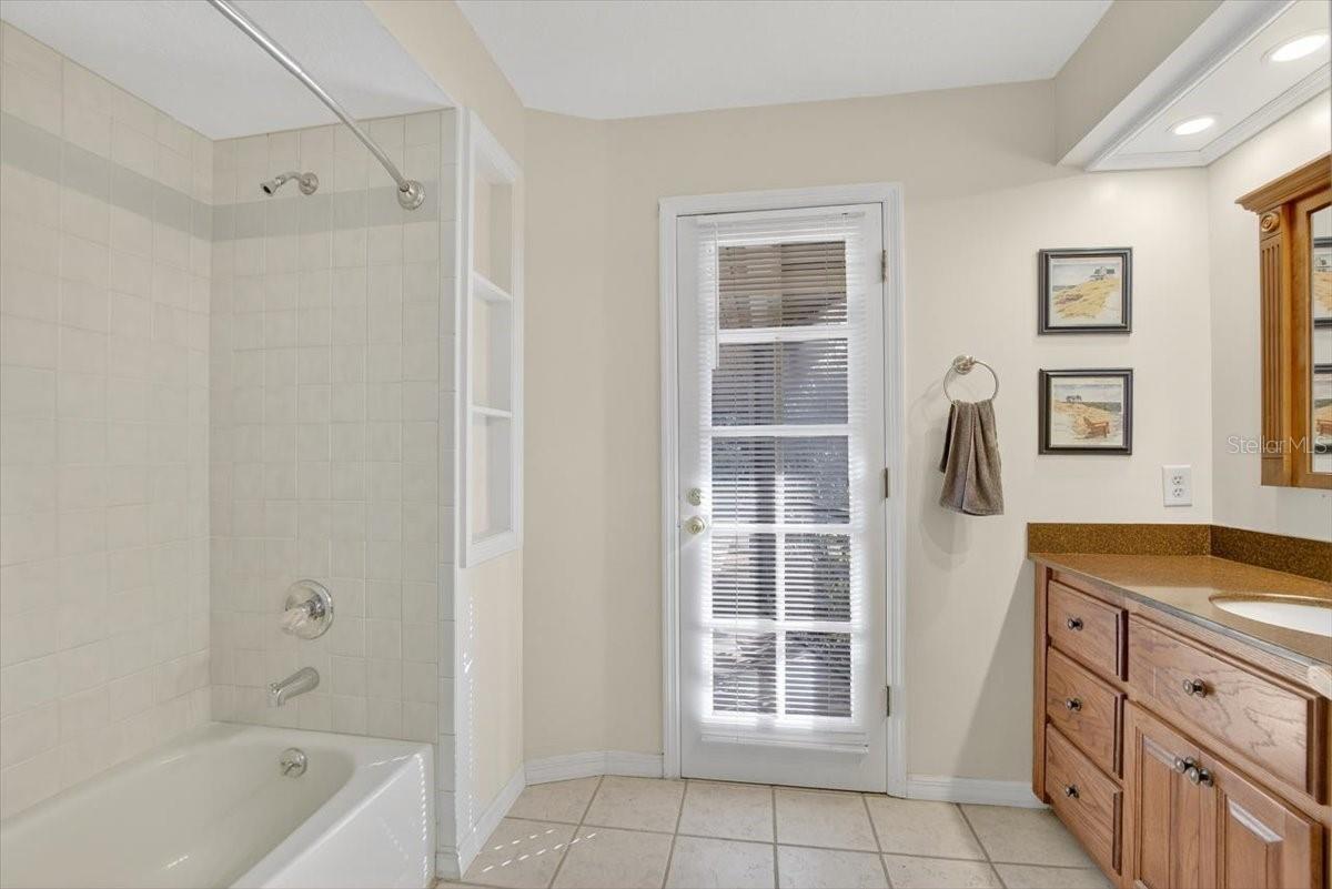 Image 37 of 70 For 11205 Kerry Hills Court