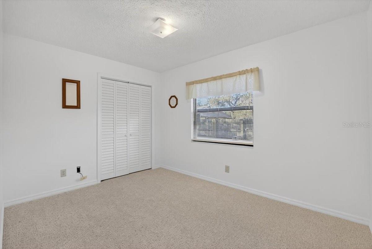 Image 40 of 70 For 11205 Kerry Hills Court