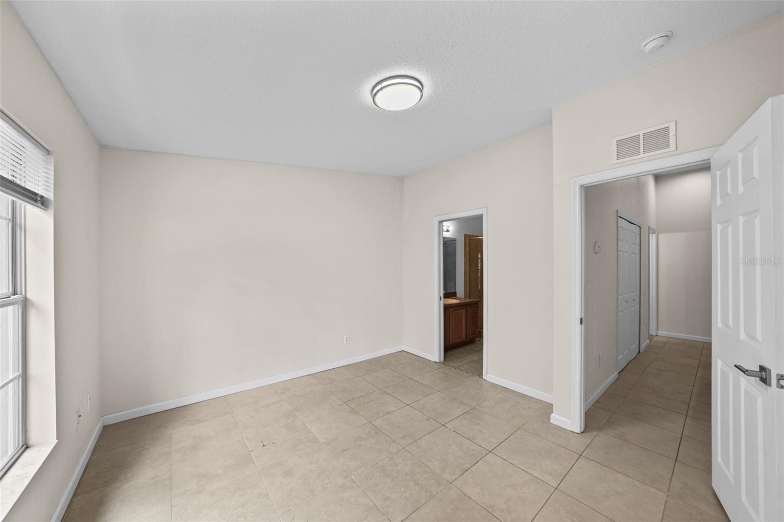 Image 33 of 51 For 5824 Nature Terrace Cove