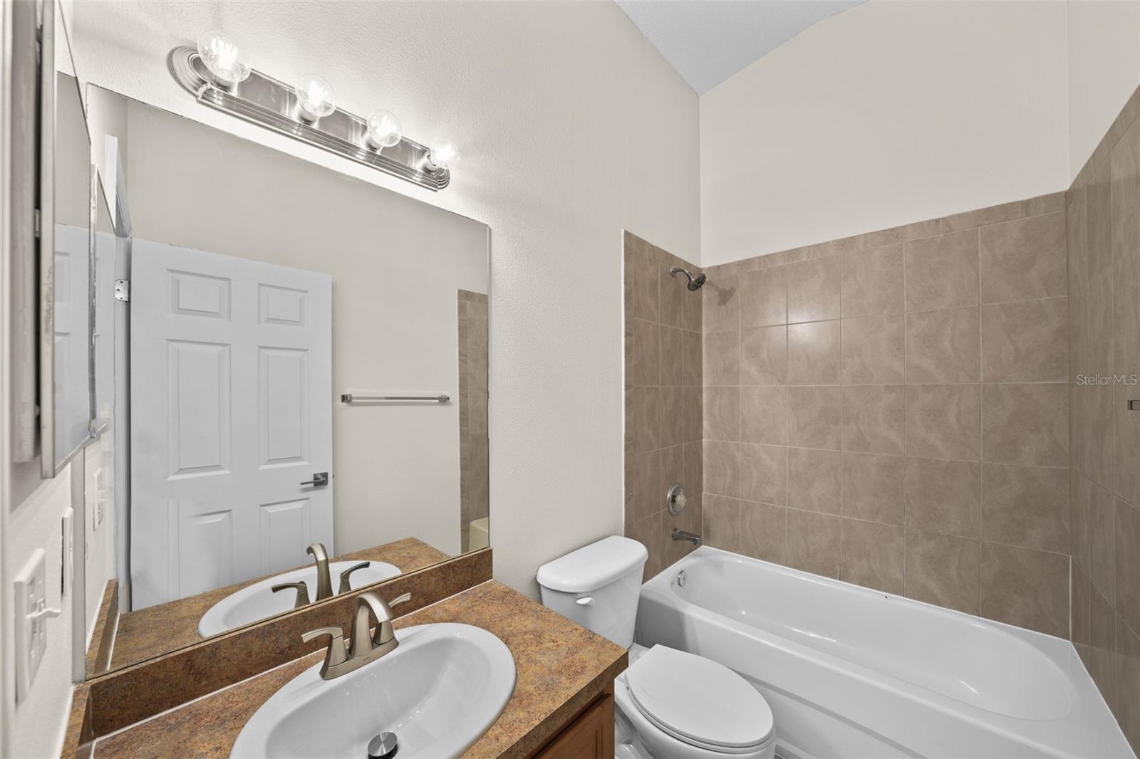 Image 41 of 51 For 5824 Nature Terrace Cove