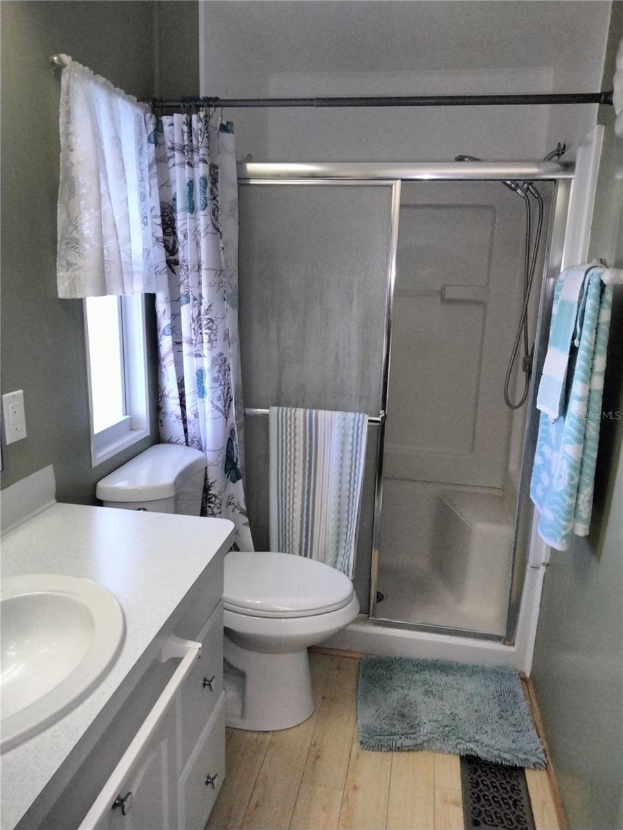 Image 14 of 45 For 3806 Bywater Drive