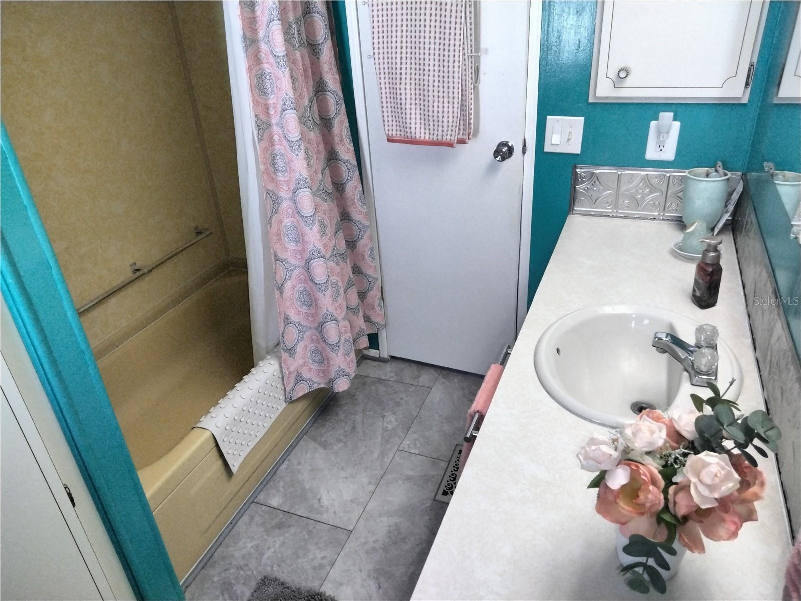 Image 16 of 45 For 3806 Bywater Drive