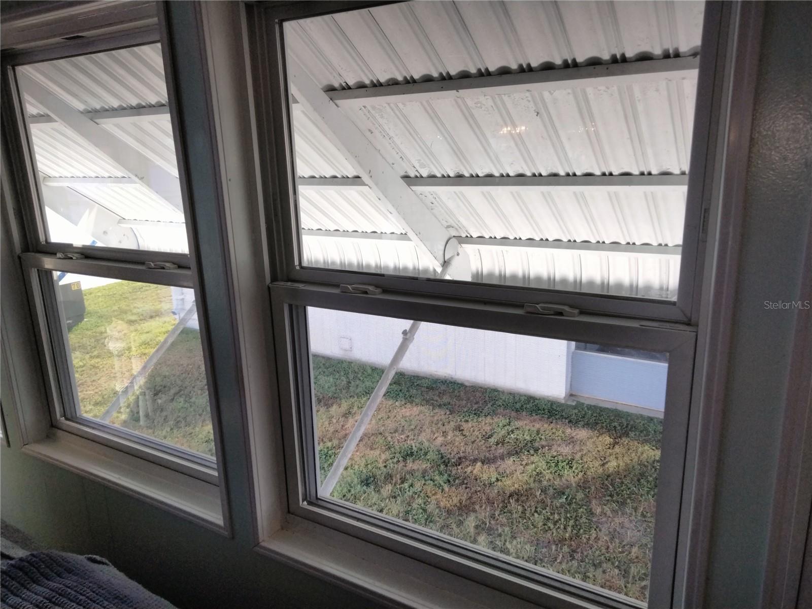 Image 32 of 45 For 3806 Bywater Drive