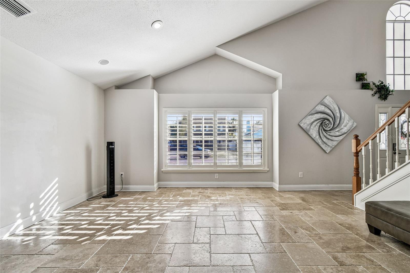 Image 13 of 97 For 9149 Maple Court