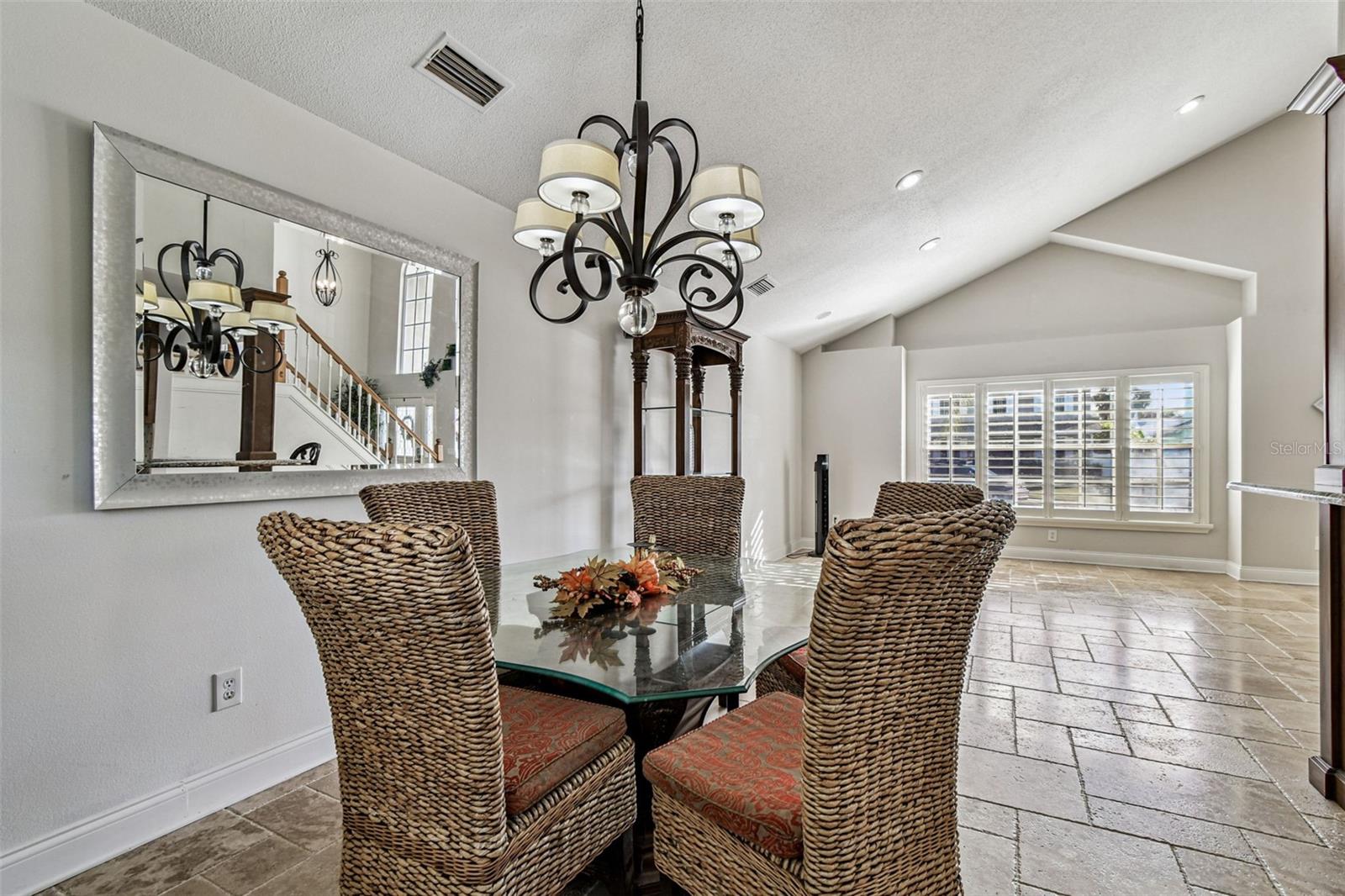 Image 16 of 97 For 9149 Maple Court