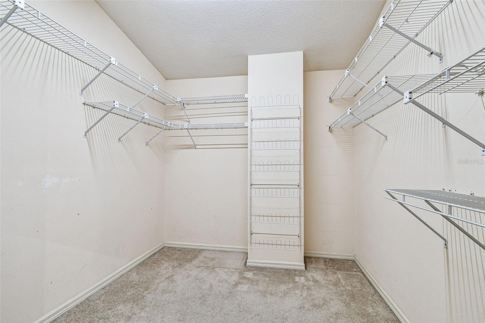 Image 45 of 97 For 9149 Maple Court