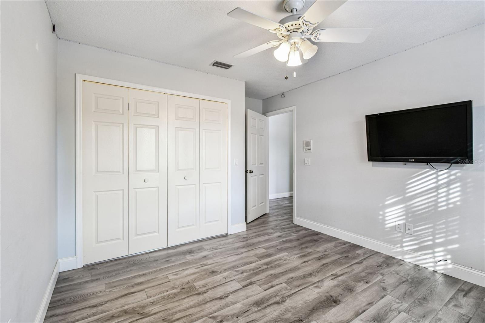 Image 64 of 97 For 9149 Maple Court