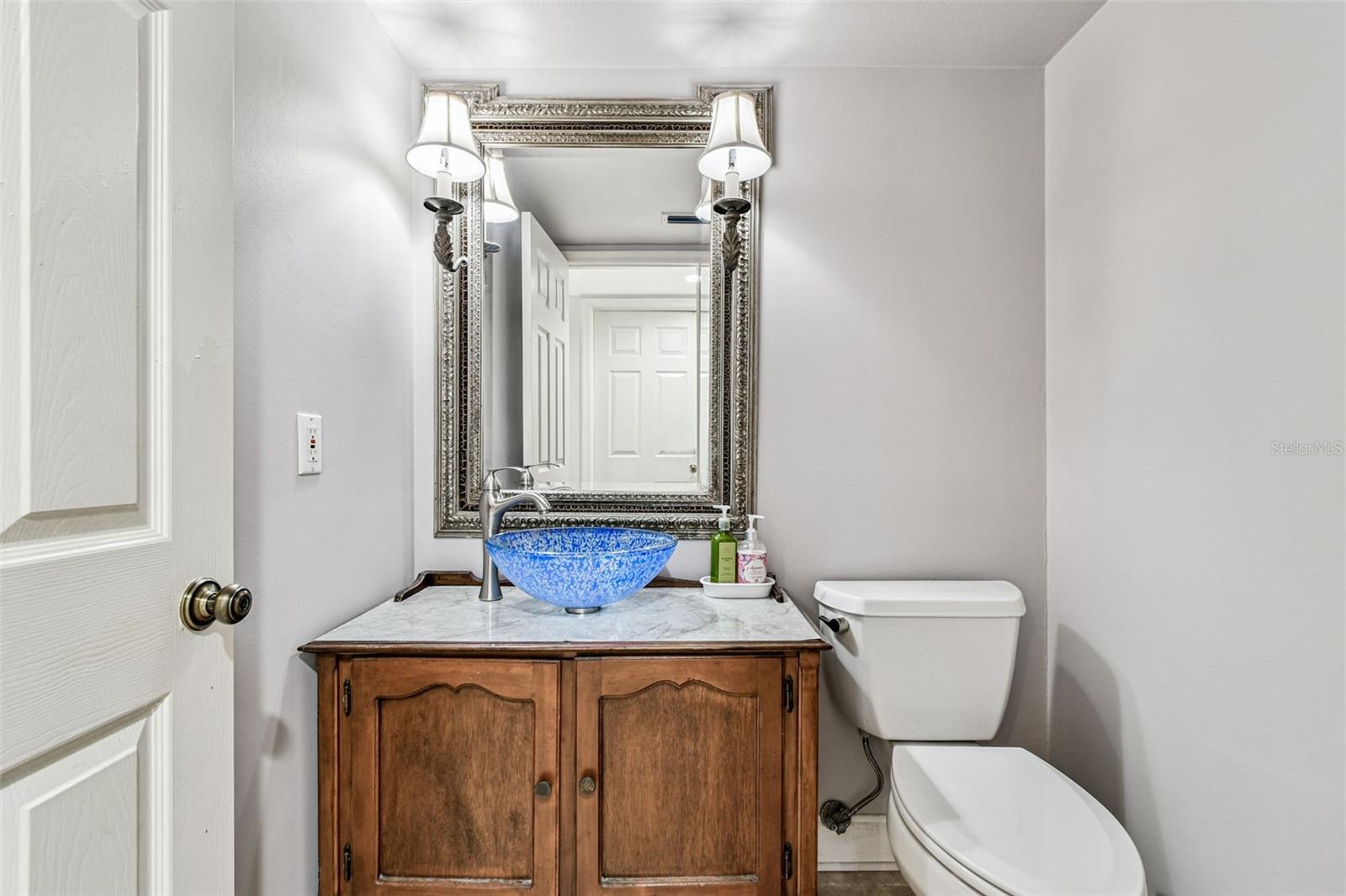 Image 66 of 97 For 9149 Maple Court