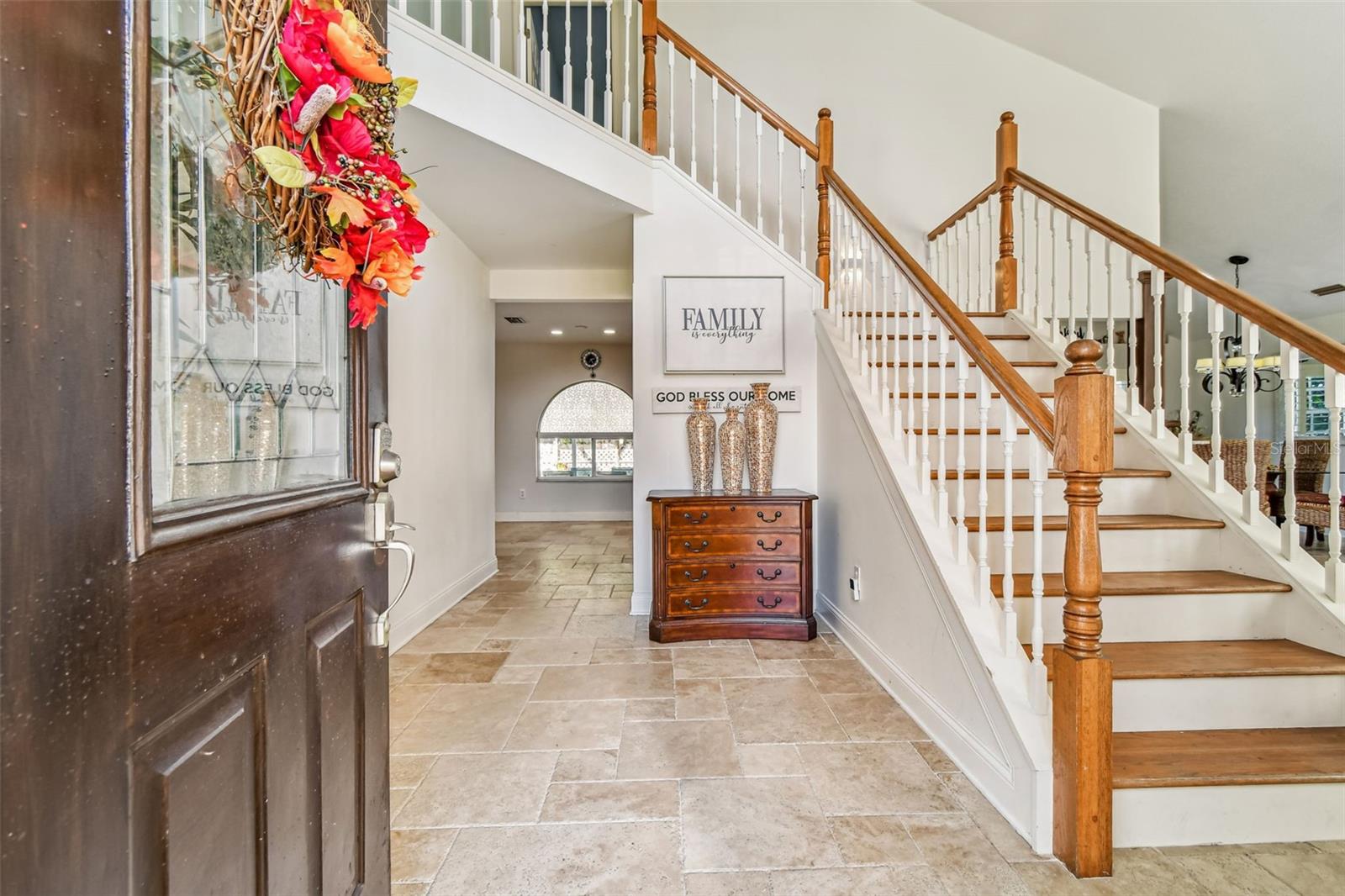 Image 7 of 97 For 9149 Maple Court