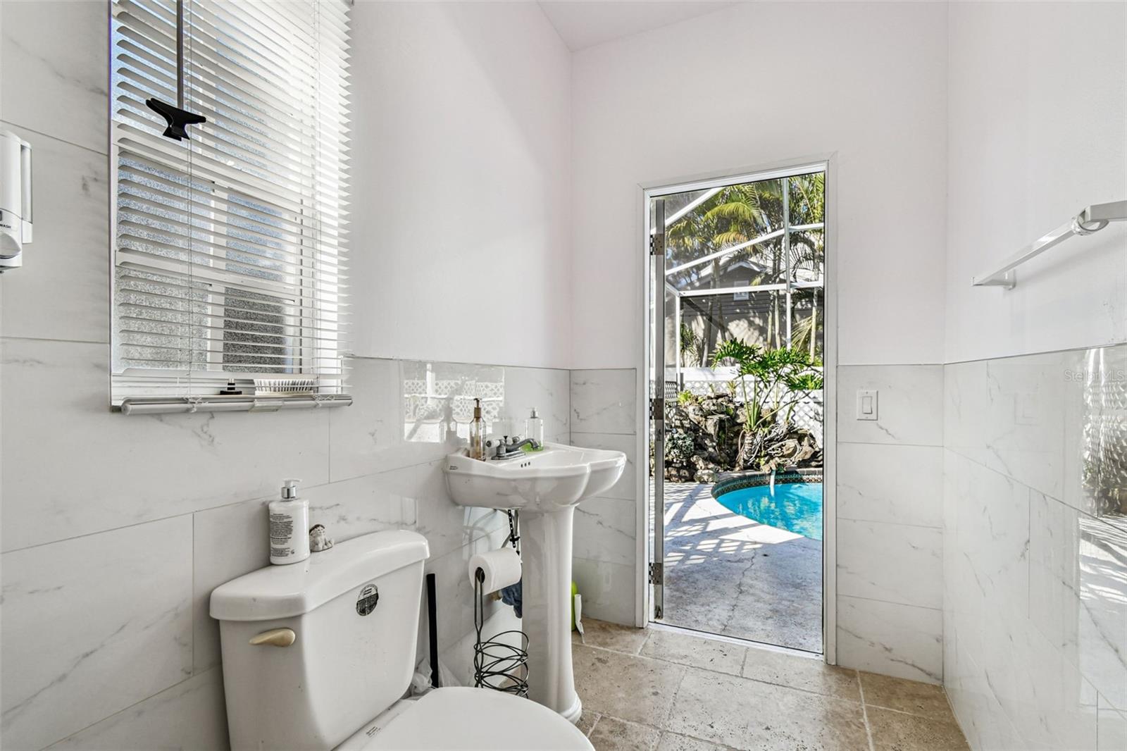 Image 78 of 97 For 9149 Maple Court