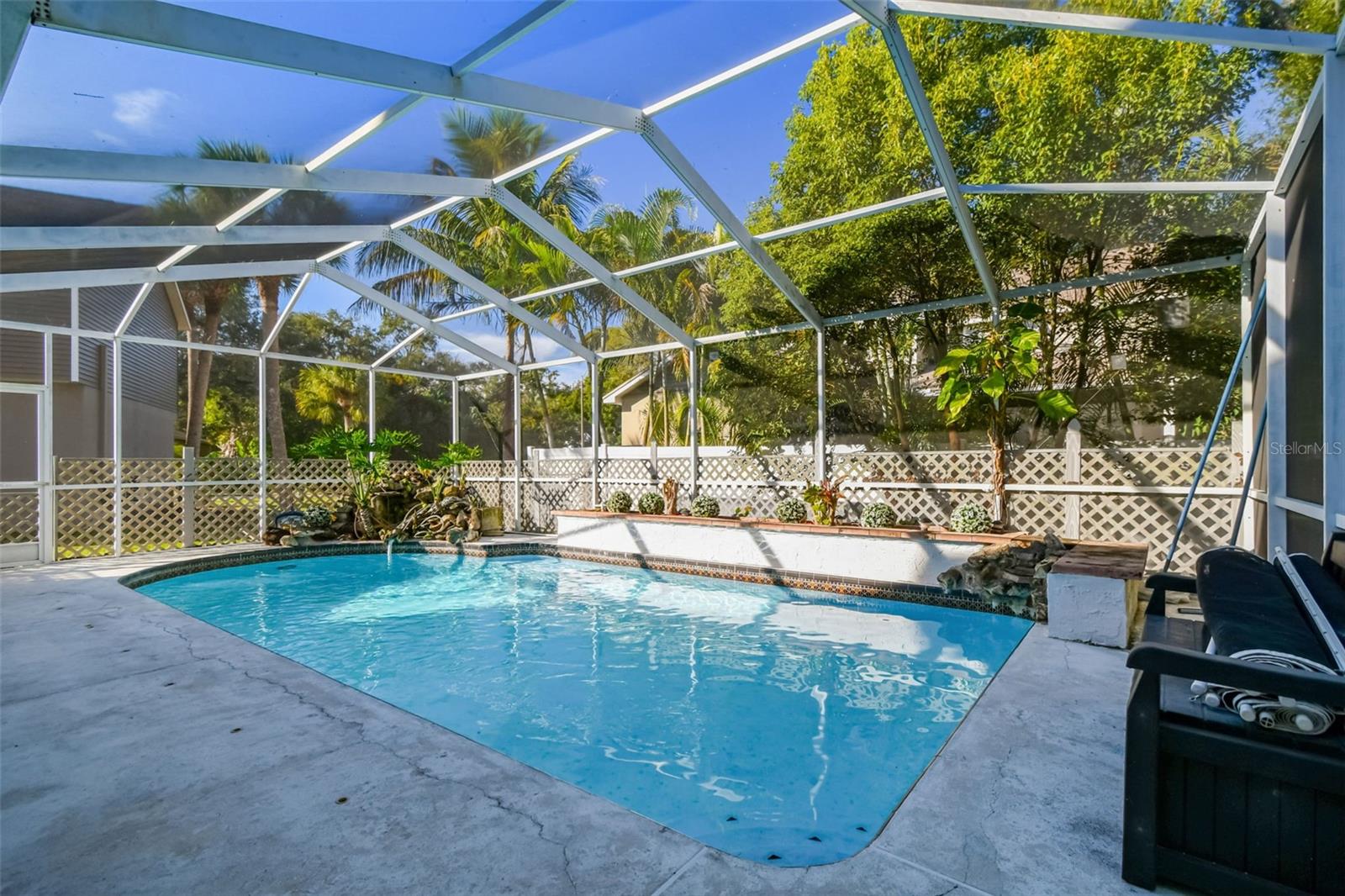 Image 81 of 97 For 9149 Maple Court