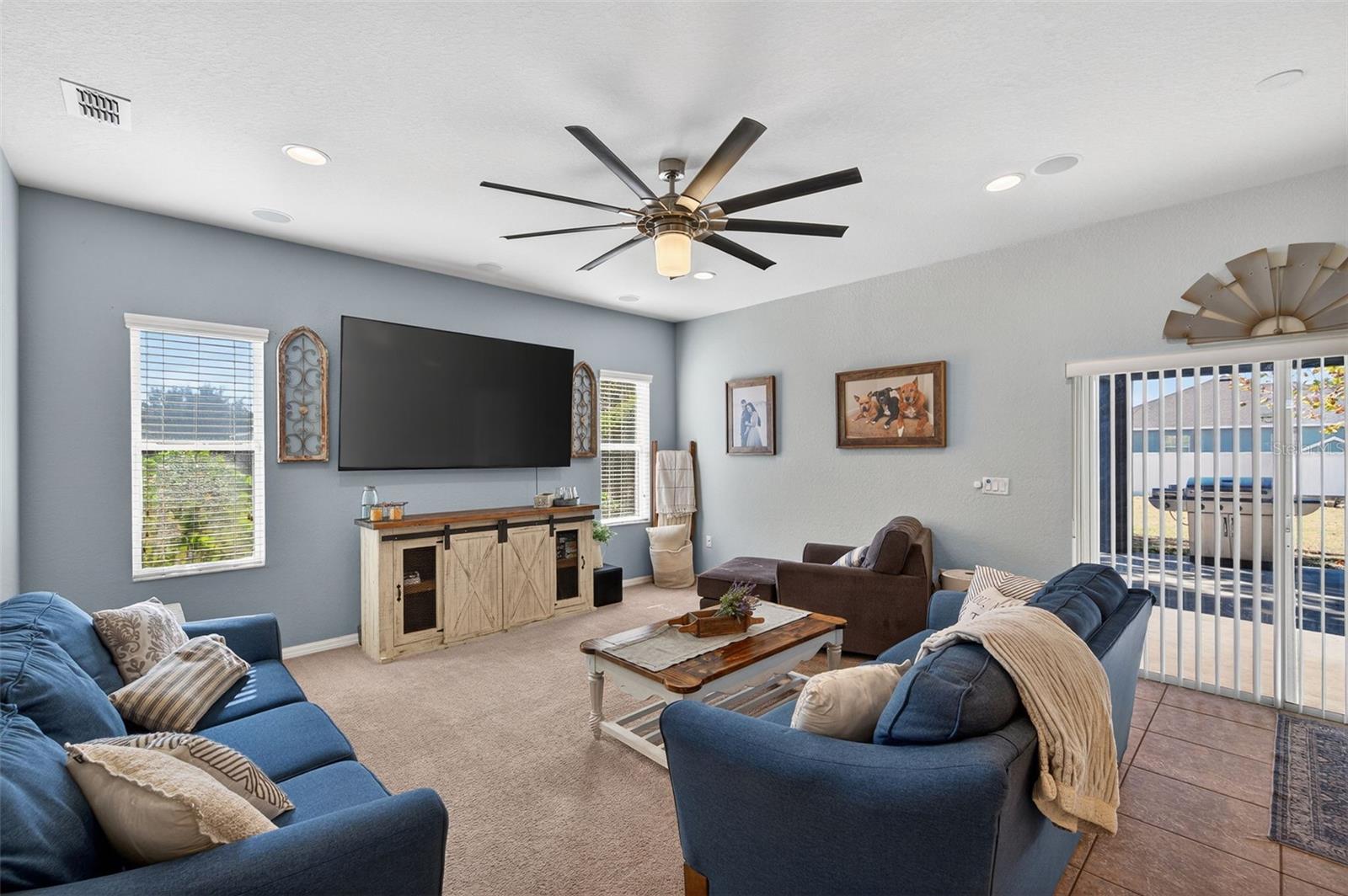 Image 19 of 59 For 4645 Executive Meadows Drive