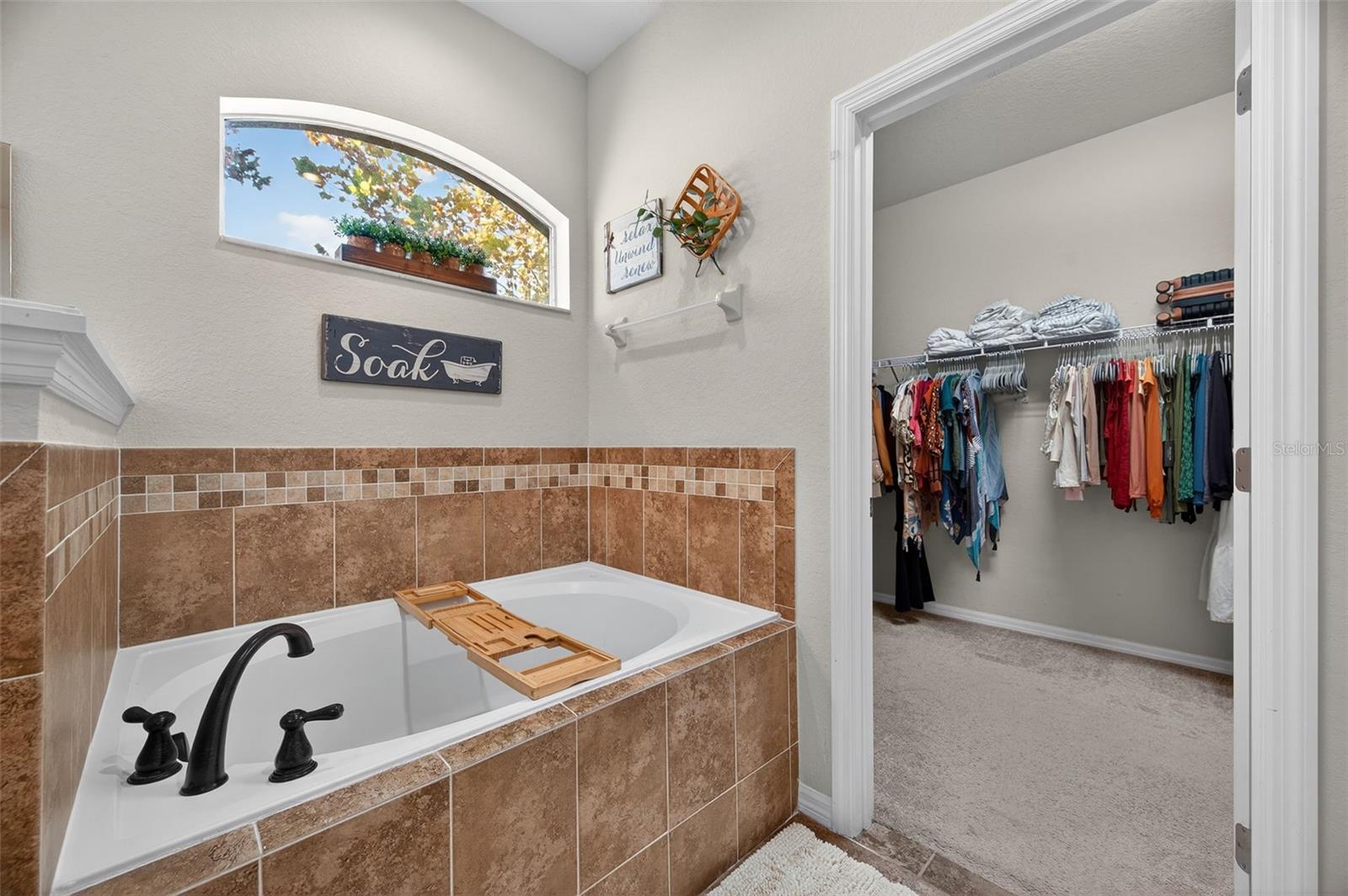 Image 30 of 59 For 4645 Executive Meadows Drive