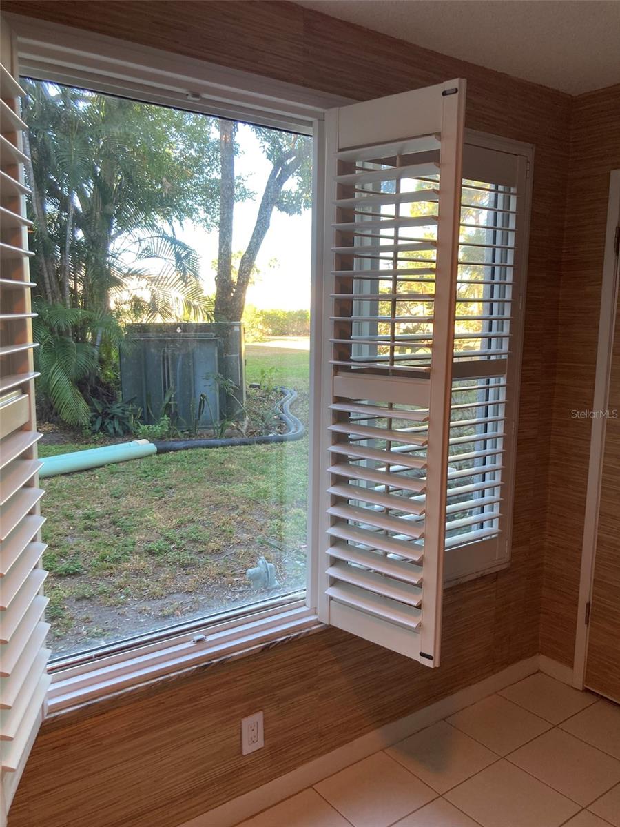 Image 22 of 47 For 5660 80th Street N C101