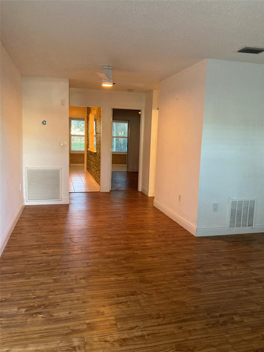 Image 4 of 47 For 5660 80th Street N C101