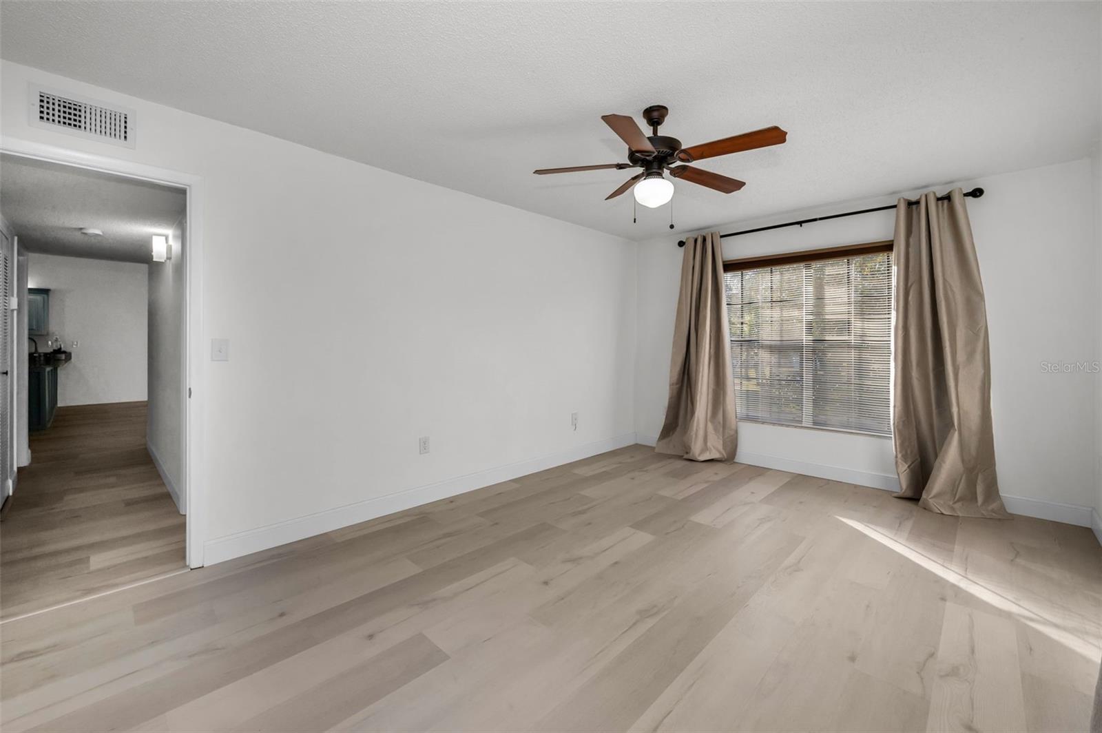 Image 29 of 44 For 3377 Crystal Court E E