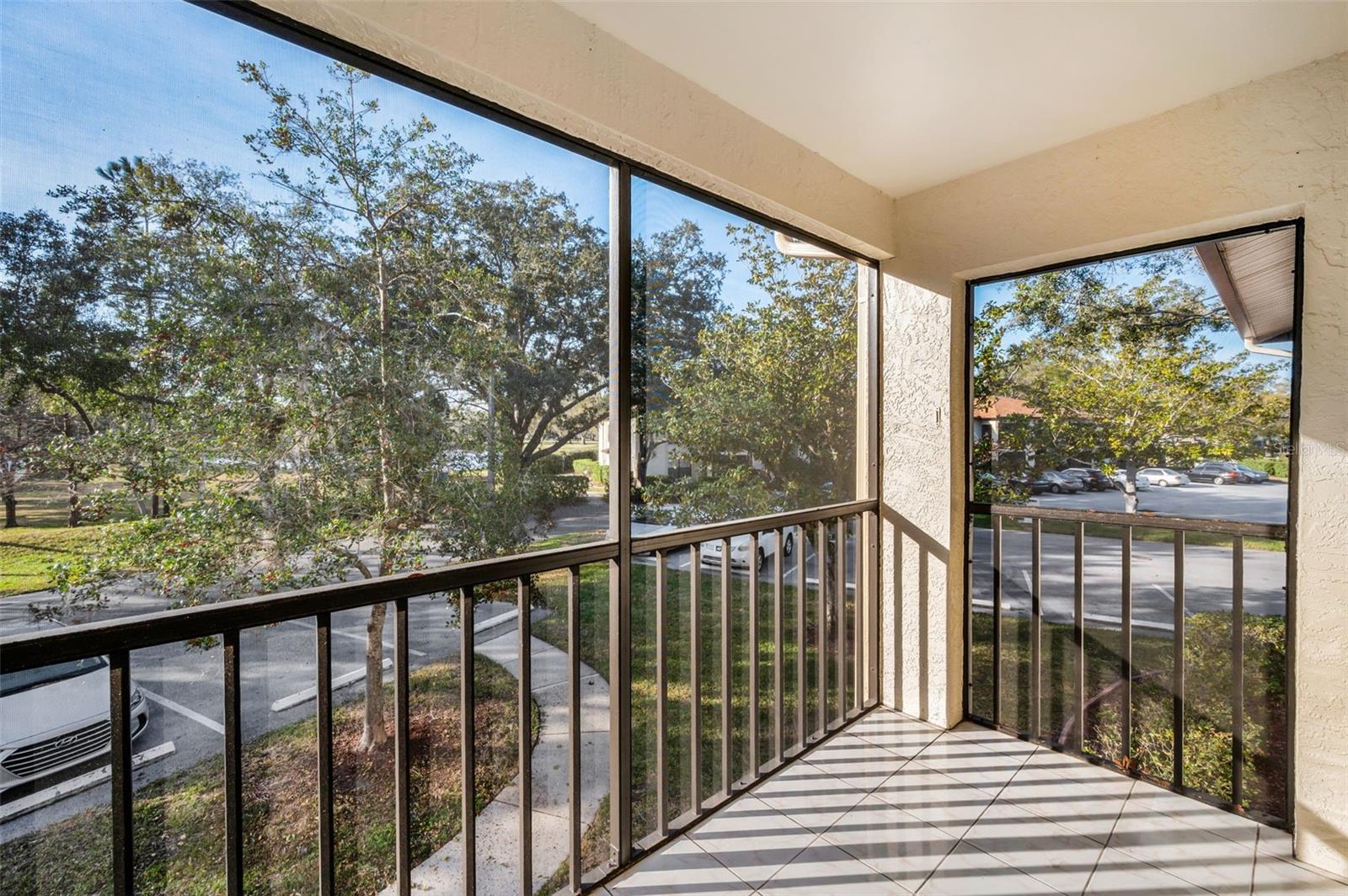 Image 5 of 44 For 3377 Crystal Court E E