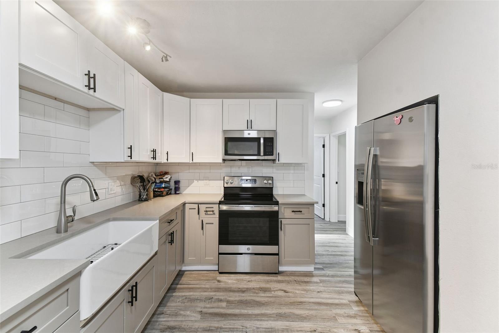 Image 15 of 45 For 4706 Catherine Street