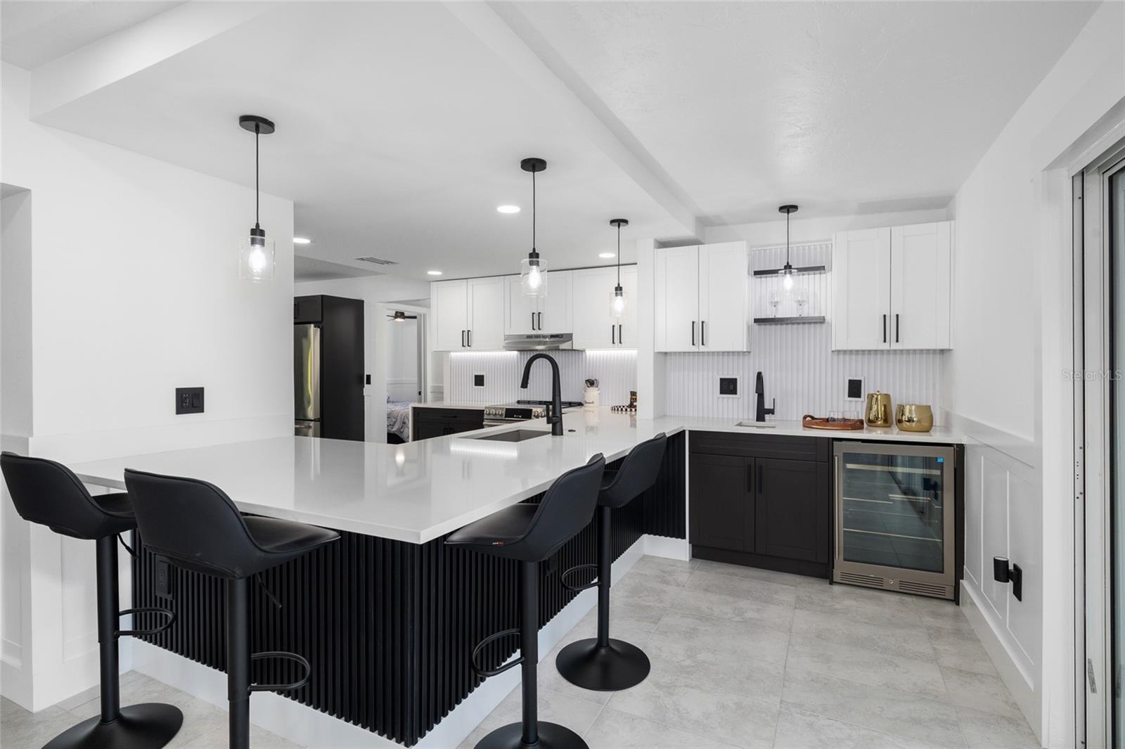 Image 11 of 52 For 1449 48th Avenue Ne