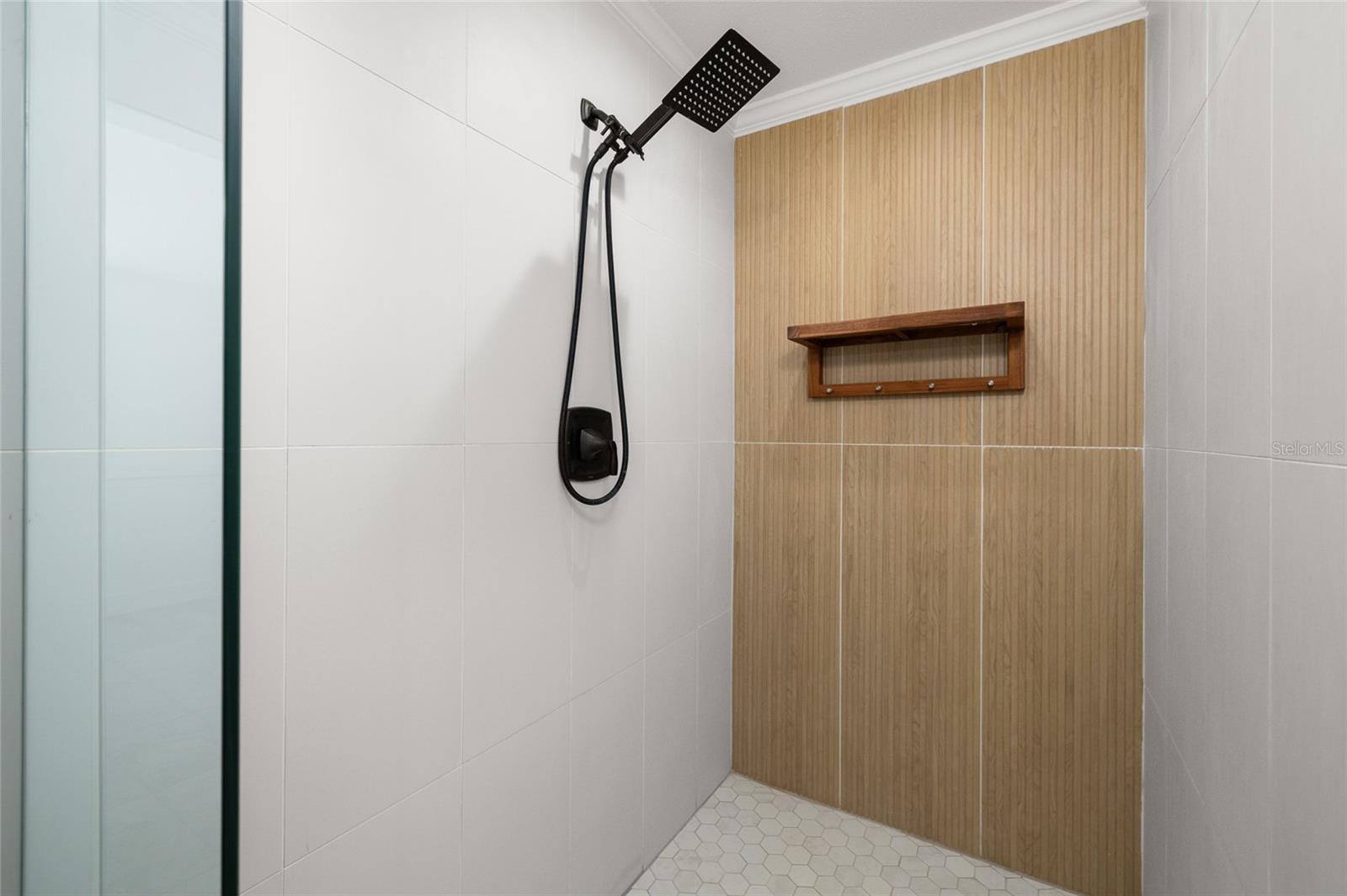 Image 24 of 52 For 1449 48th Avenue Ne