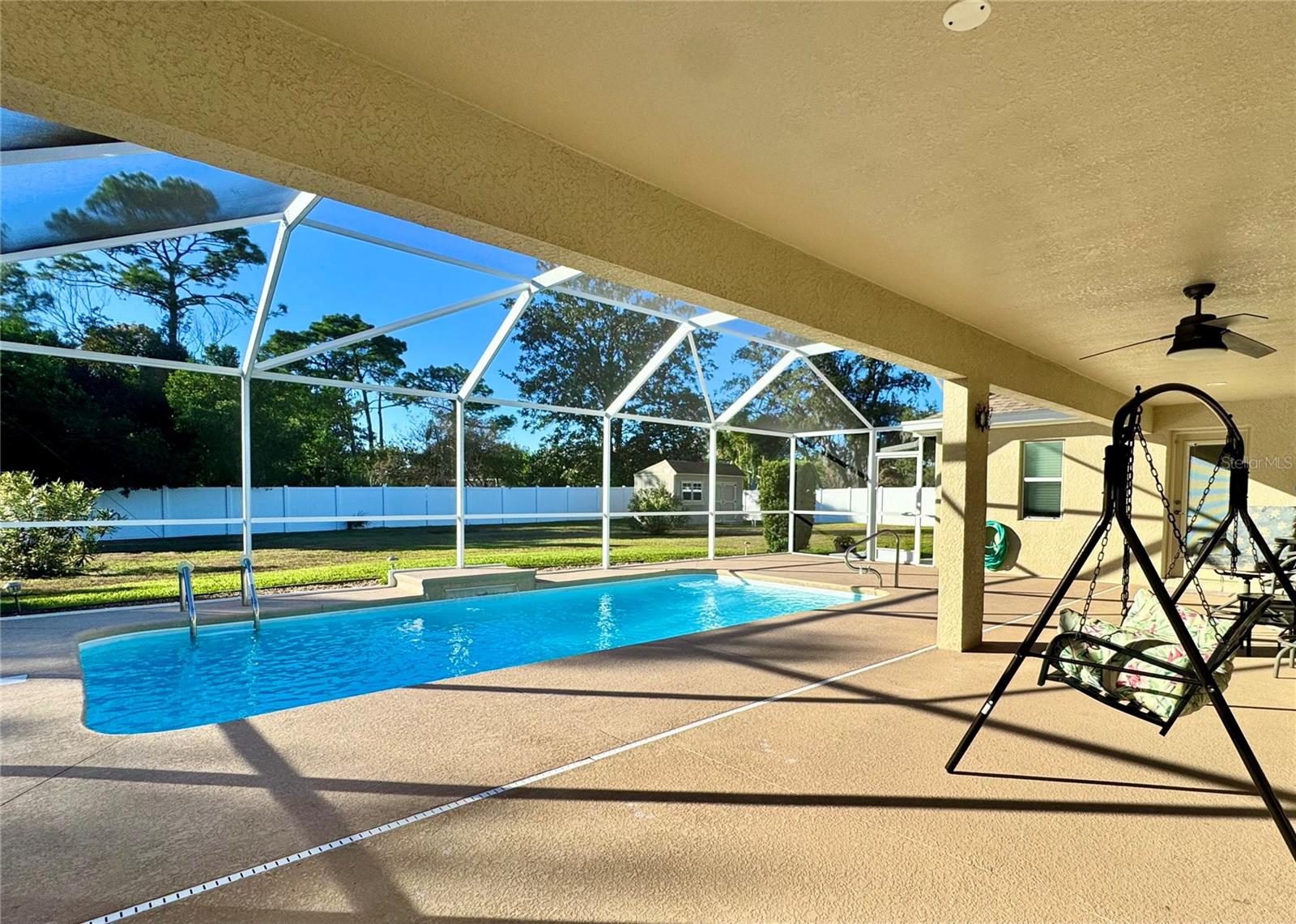 Image 51 of 79 For 13150 Don Loop