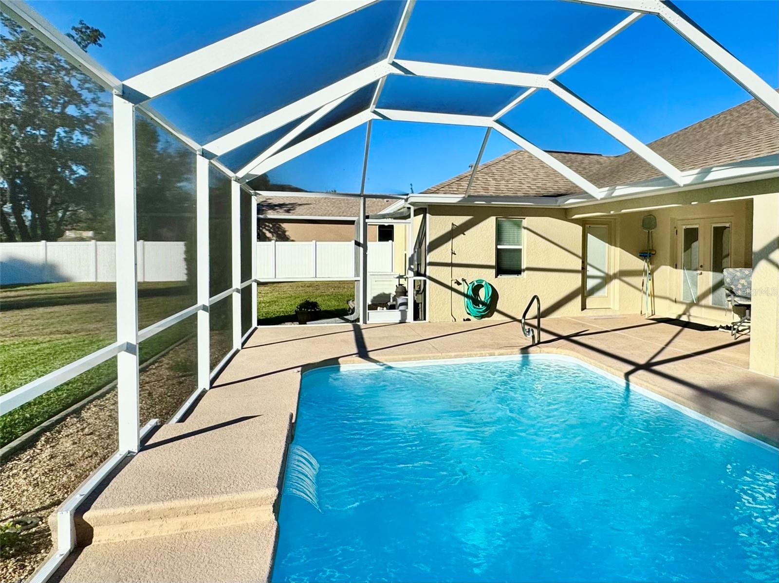 Image 53 of 79 For 13150 Don Loop