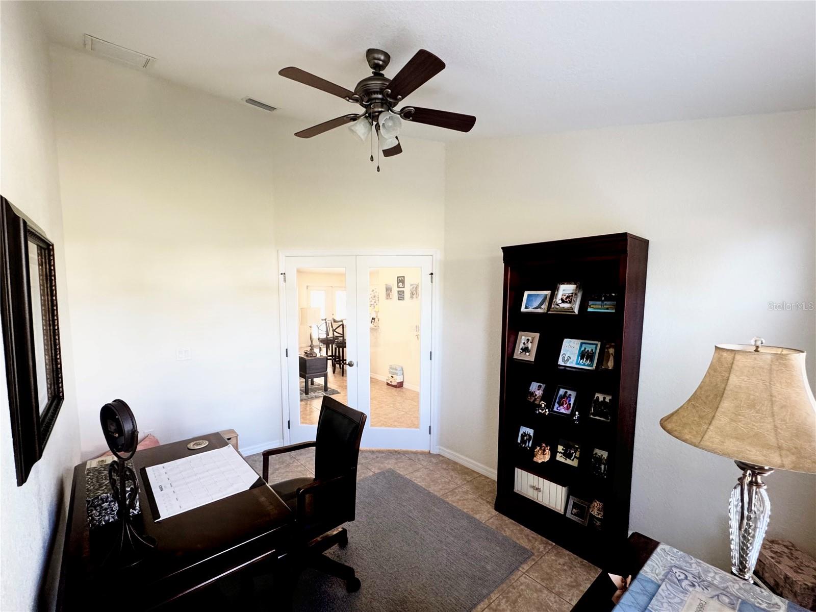 Image 7 of 79 For 13150 Don Loop