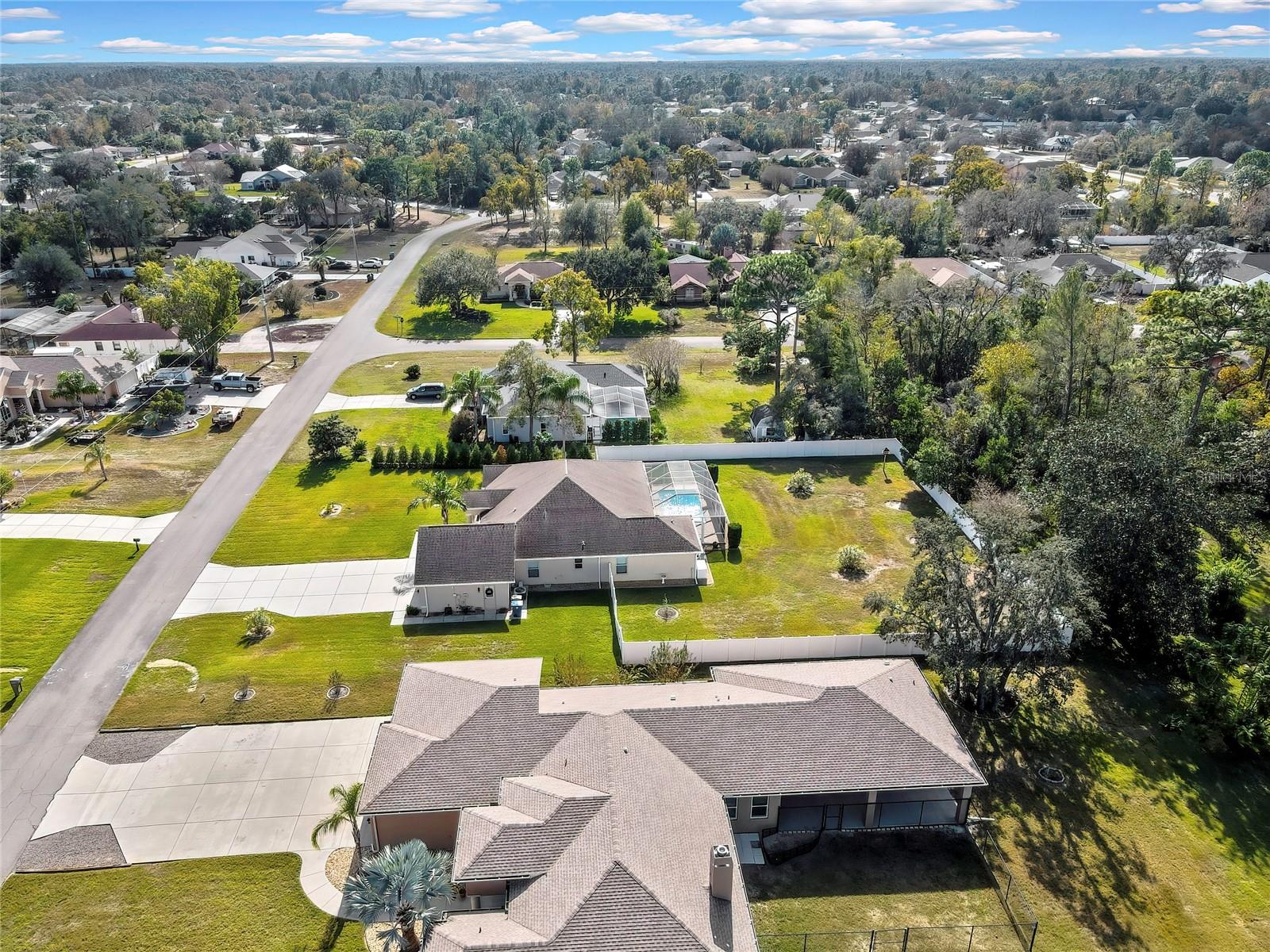 Image 73 of 79 For 13150 Don Loop